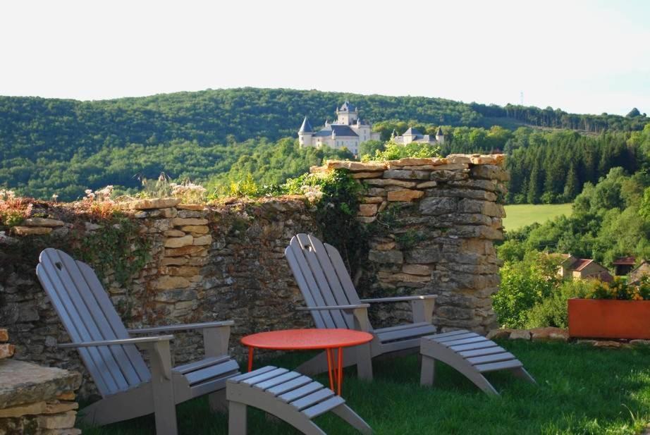 Chambres d'hôtes Soleil et Cacao Siccieu-Saint-Julien-et-Carisieu Exterior foto